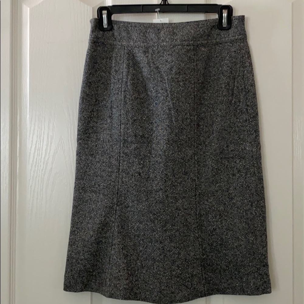 Gap  skirt gray NWT size O